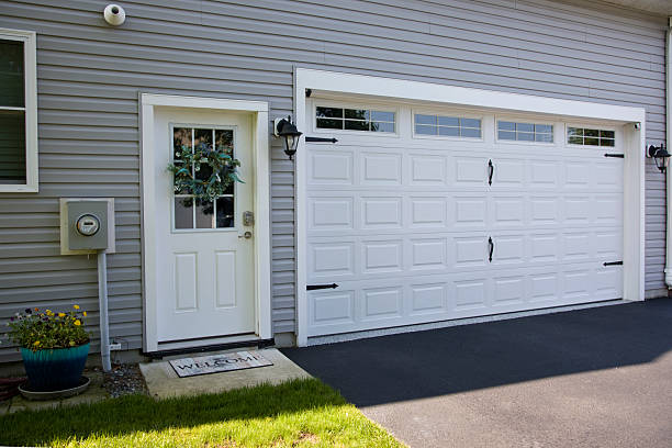 24/7 Emergency Garage Door Panel Replacement experts in Harrington Park, NJ
